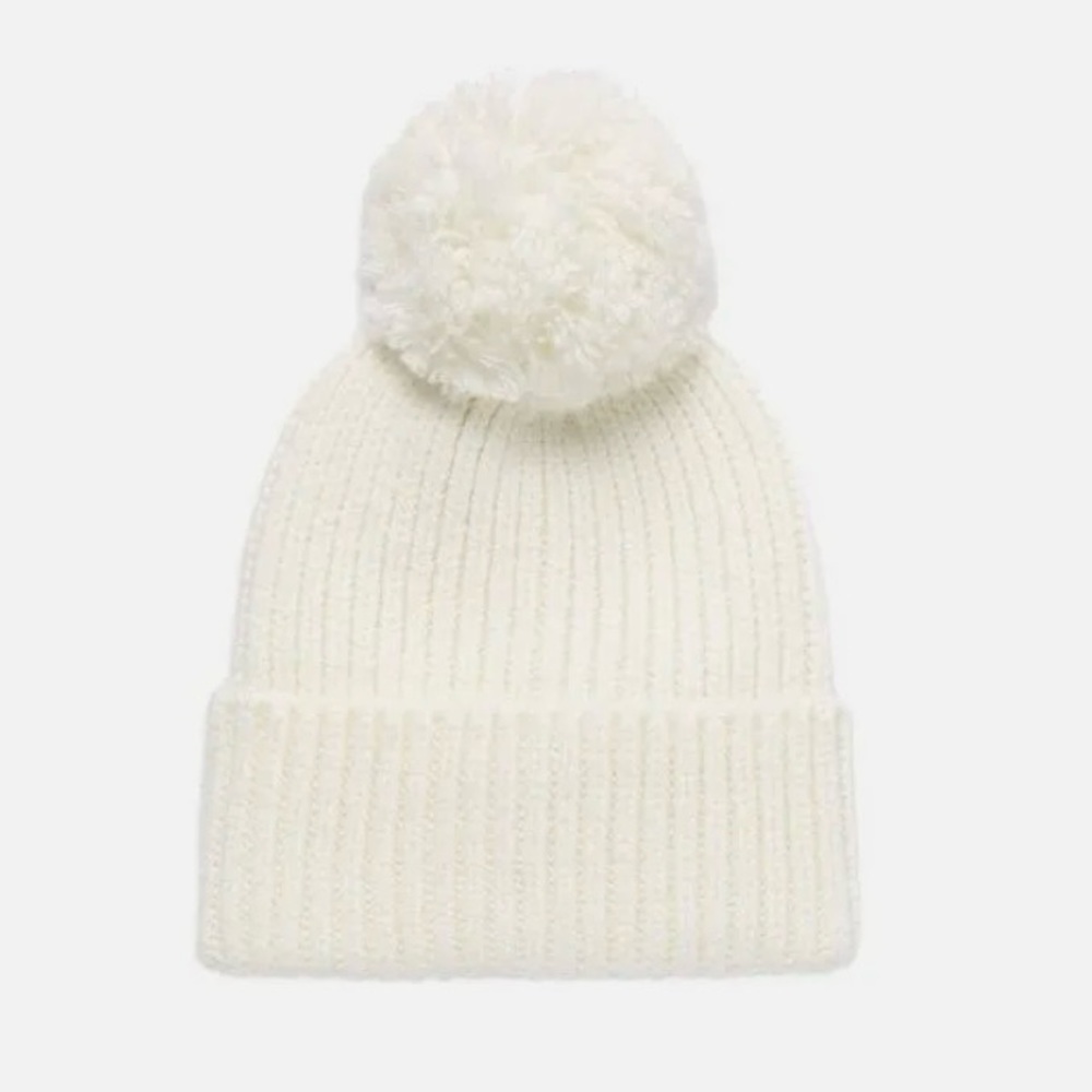NWT Ugg Knit Beanie with Pom